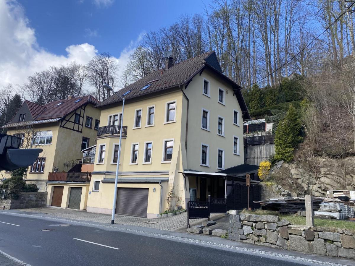 Waldblickwohnung Mit Schoener Terrasse Und Kamin Зебниц Екстериор снимка